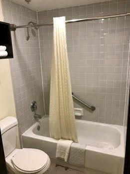 Econo Lodge University Arena 夏律第镇 外观 照片