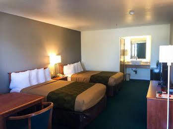 Econo Lodge University Arena 夏律第镇 外观 照片