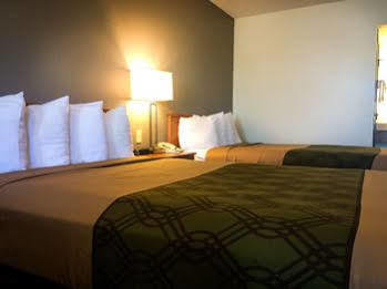 Econo Lodge University Arena 夏律第镇 外观 照片